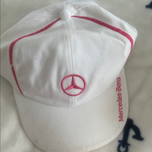 Mercedes-Benz Women's White and Pink Cap - Picture 1 of 3